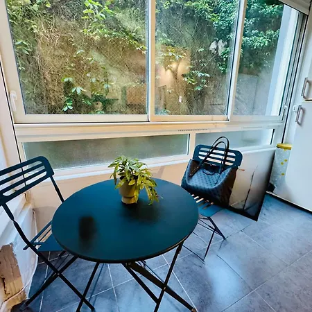Bord De Apartment *